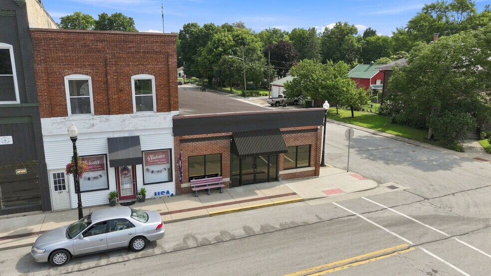 More Photos Of 197 E Morse St, Markle Office For Sale