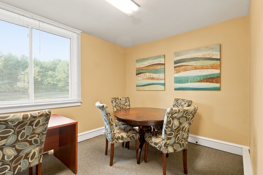 More Photos Of 5194 Hamilton Blvd, Allentown Freestanding For Sale