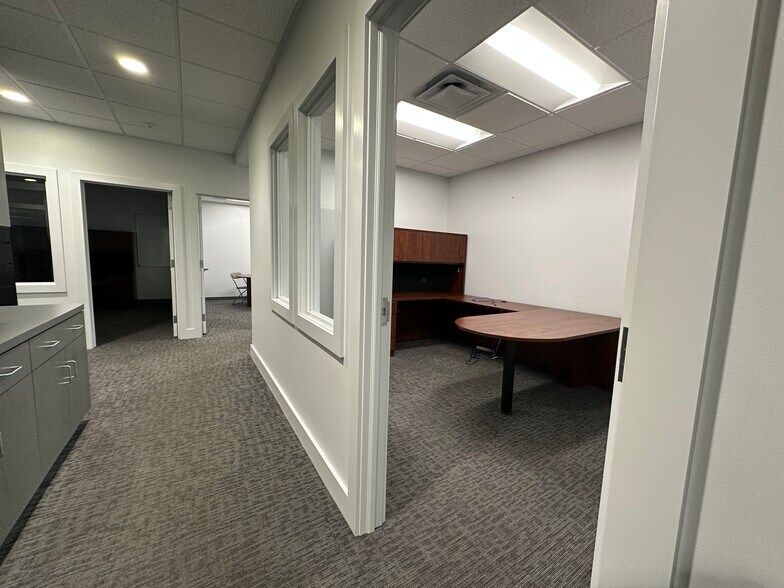 More Photos Of 150 E Broadway St, Covington Bank For Sale