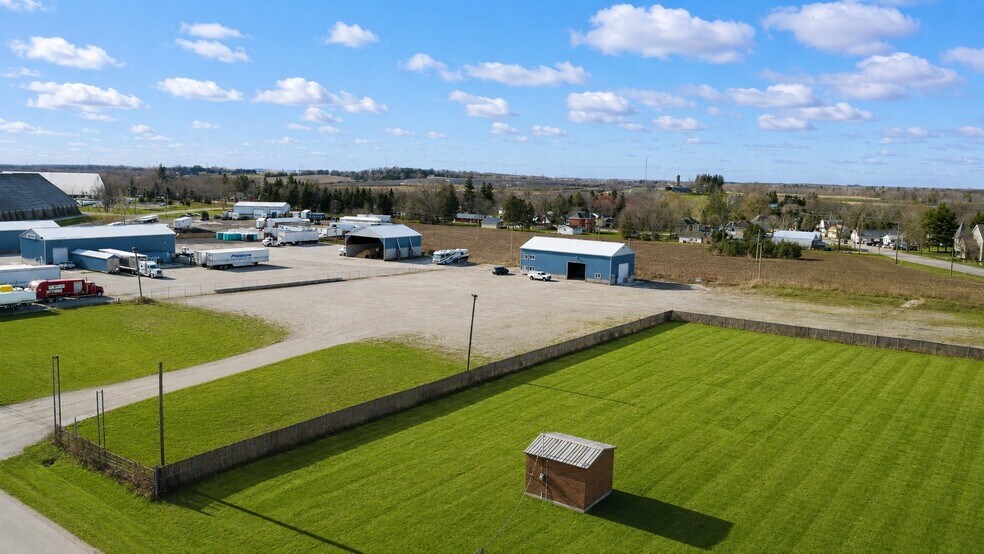 More Photos Of 2679 Couch Road, Putnam Truck Terminal For Sale