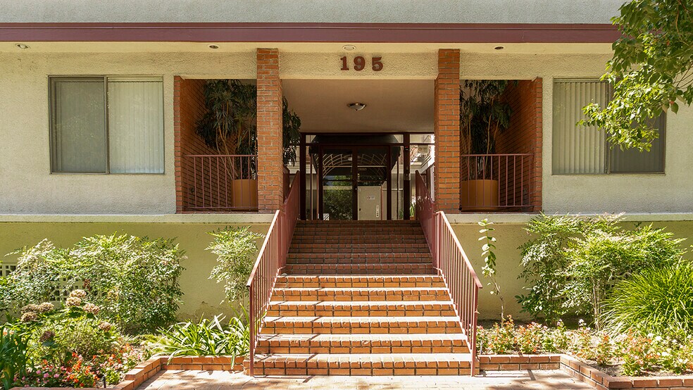 More Photos Of 195 S Wilson Ave, Pasadena Apartments For Sale
