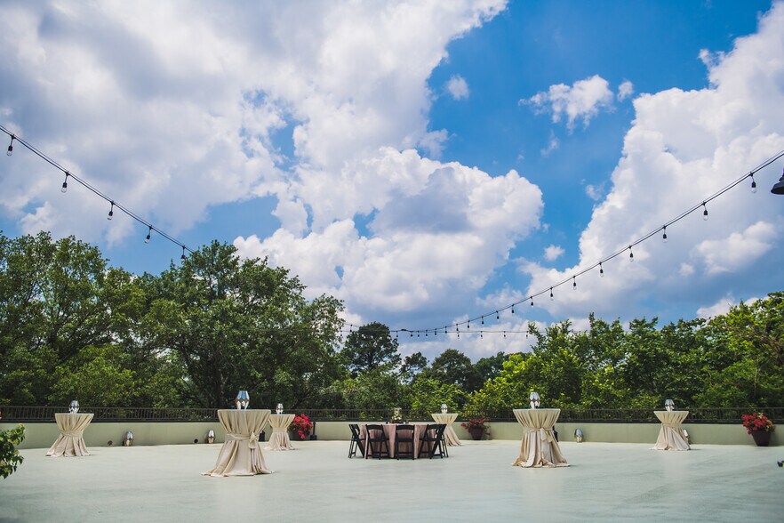 More Photos Of 24902 Franz Rd, Katy Freestanding For Sale