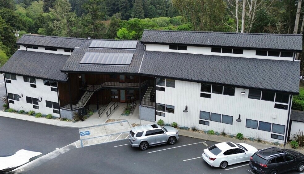 More Photos Of 335 Spreckels Dr, Aptos Office For Lease