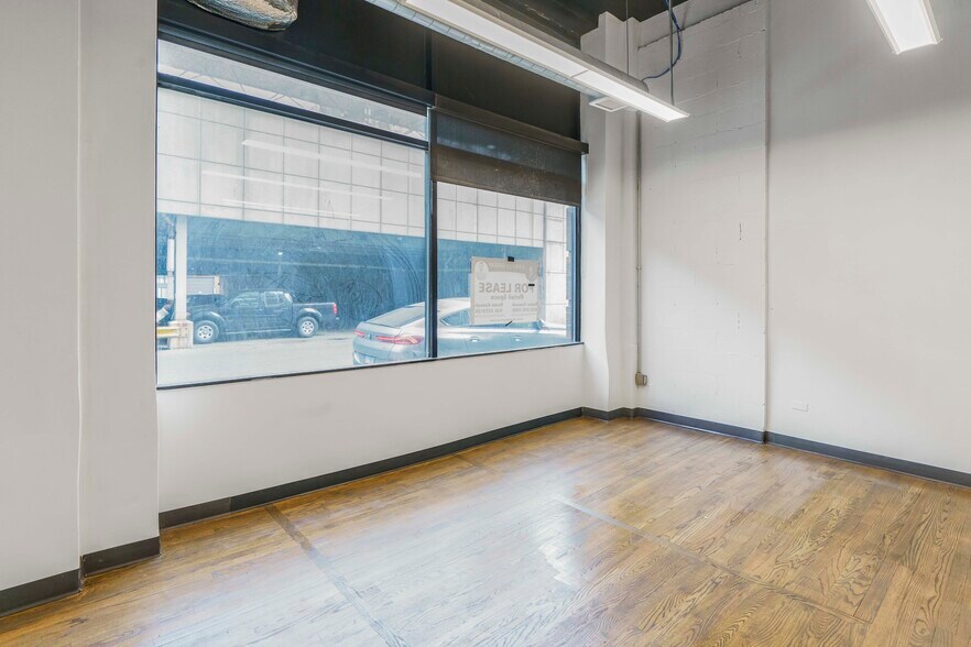 More Photos Of 161 W Harrison St, Chicago Apartments For Sale