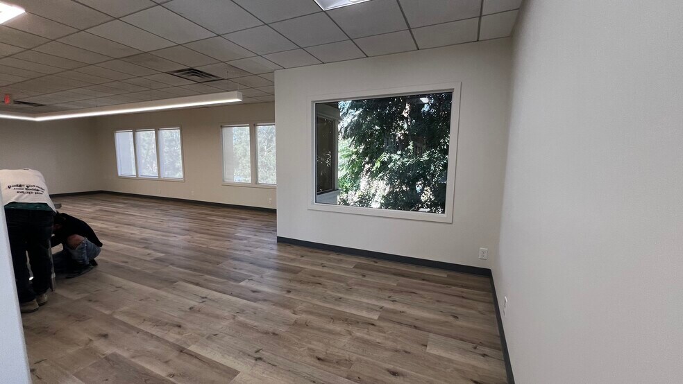 More Photos Of 14471 Chambers Rd, Tustin Loft Creative Space For Lease