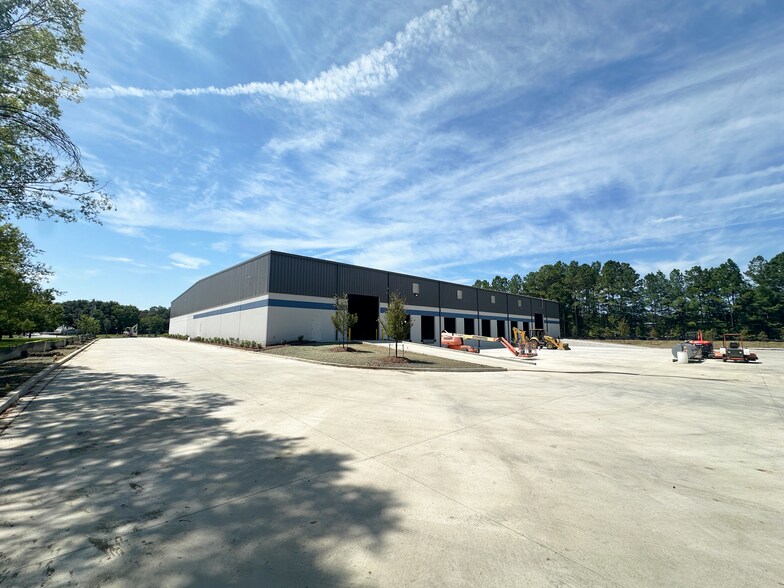 More Photos Of 224 Bourne Blvd, Savannah Warehouse For Lease