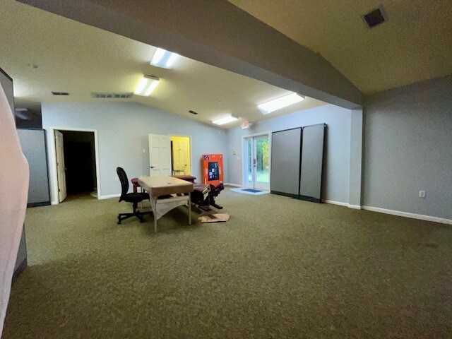 More Photos Of 13301 Orange Grove Dr, Tampa Office For Sale