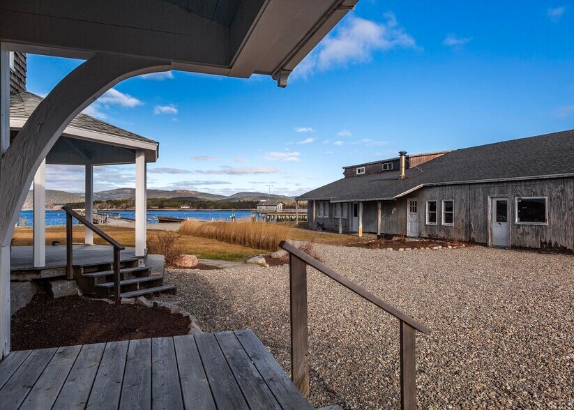 More Photos Of 109 Shore Rd, Southwest Harbor Flex For Sale