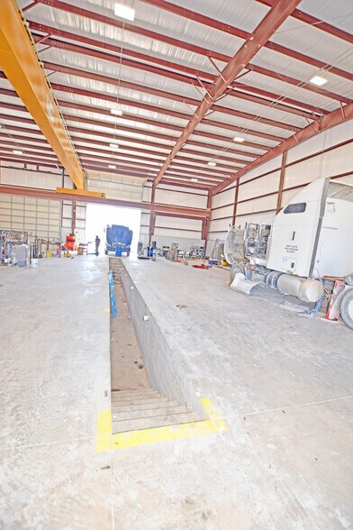 More Photos Of 2250 Dixie Blvd, Odessa Industrial For Sale
