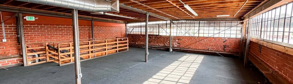 More Photos Of 332-338 S Avenue 17 Ave, Los Angeles Manufacturing For Sale