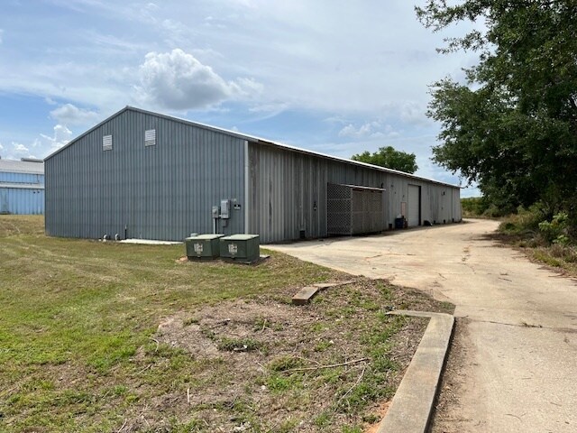 Primary Photo Of 1735 Talley Box Rd, Leesburg Warehouse For Lease
