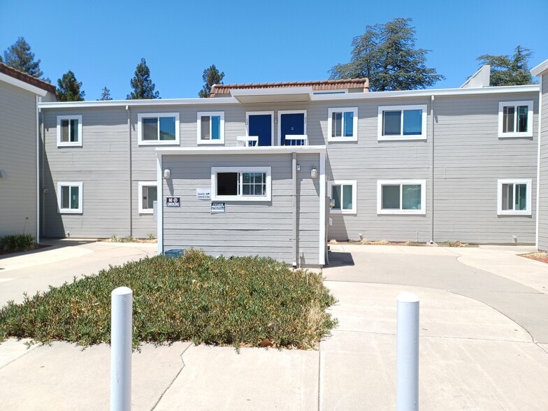 More Photos Of 7259 S Land Park Dr, Sacramento Apartments For Sale