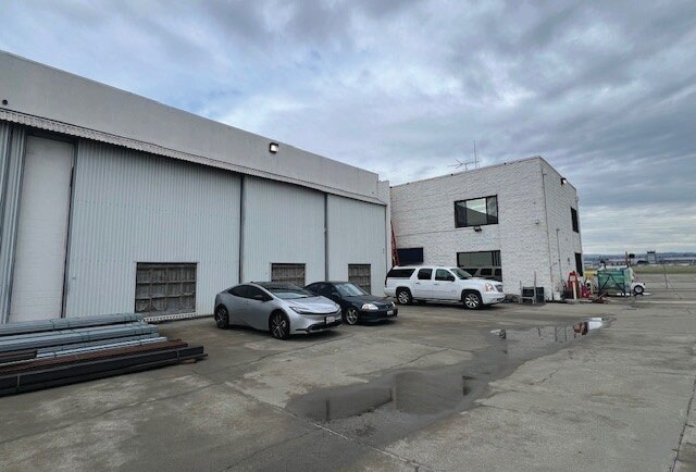 More Photos Of 20876 Corsair Blvd, Hayward Manufacturing For Sale
