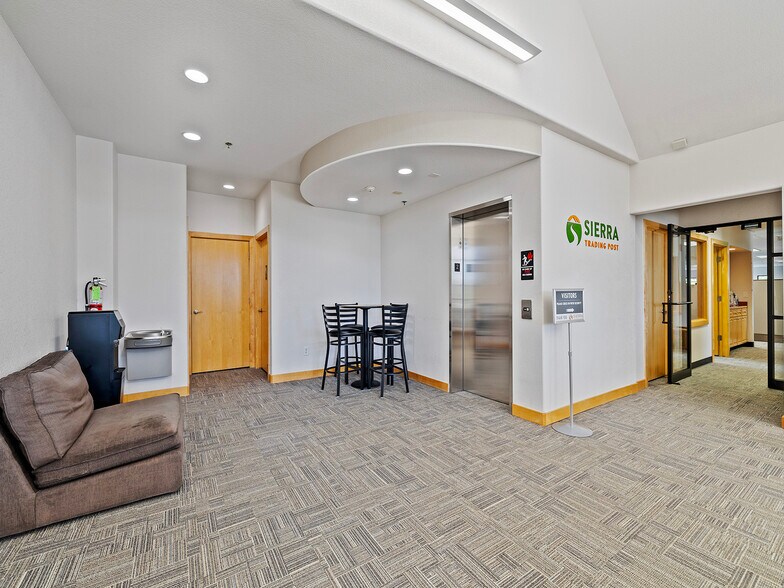 More Photos Of 2002 Caribou Dr, Fort Collins Office For Sale