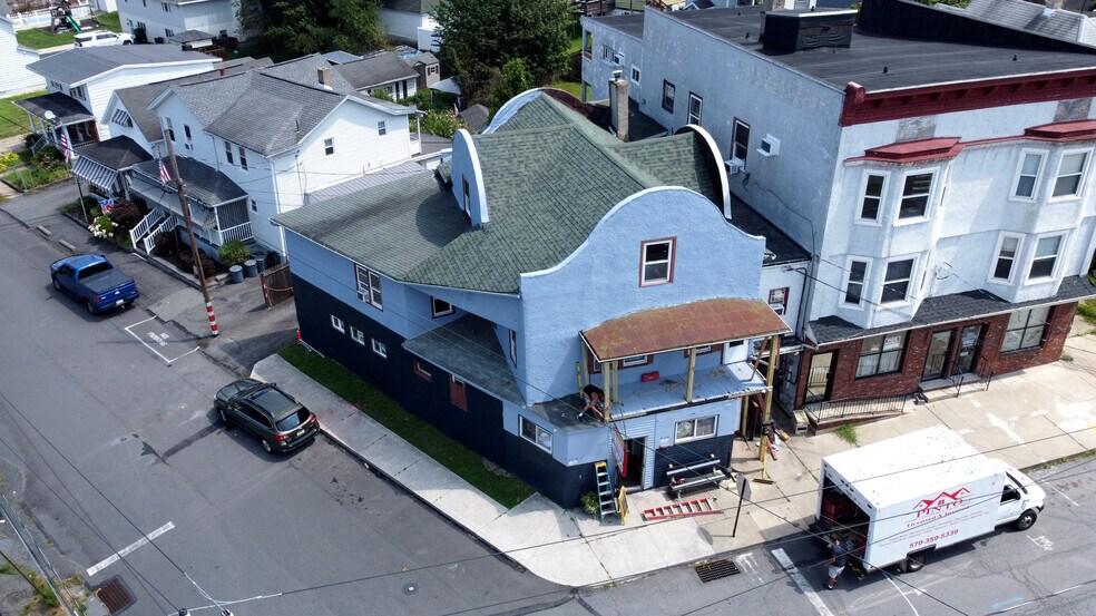 More Photos Of 501 Chestnut St, Dunmore Storefront Retail Residential For Sale