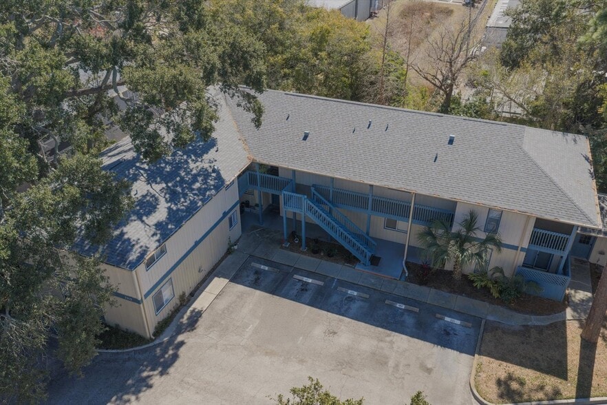 More Photos Of 1113 Ohio Ave, Dunedin Apartments For Sale