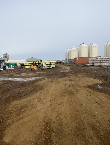 More Photos Of 729 Central Av W, Linden Warehouse For Sale