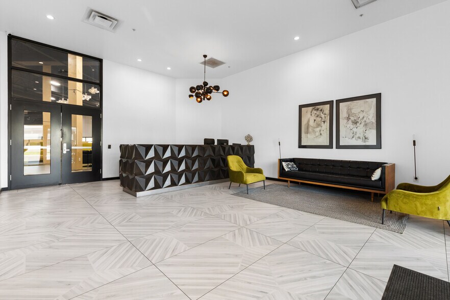 More Photos Of 1278-1296 Sandhill Rd, Orem Office For Sale