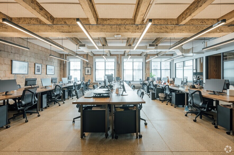 More Photos Of 373 Park Ave S, New York Office For Lease