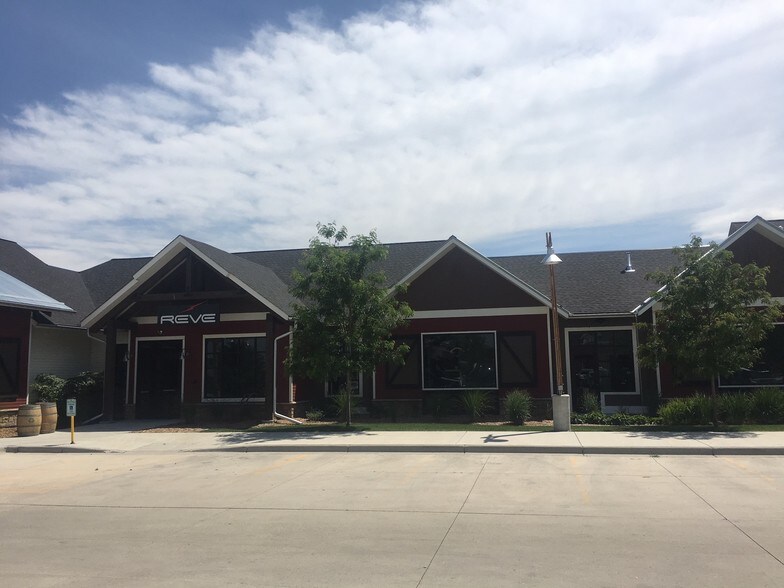 Primary Photo Of 1981 Jessup Dr, Fort Collins General Retail For Lease