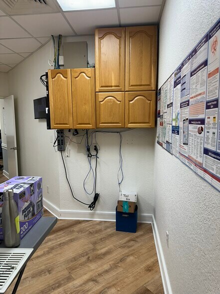 More Photos Of 2841 Tamiami Trl, Port Charlotte Medical For Sale