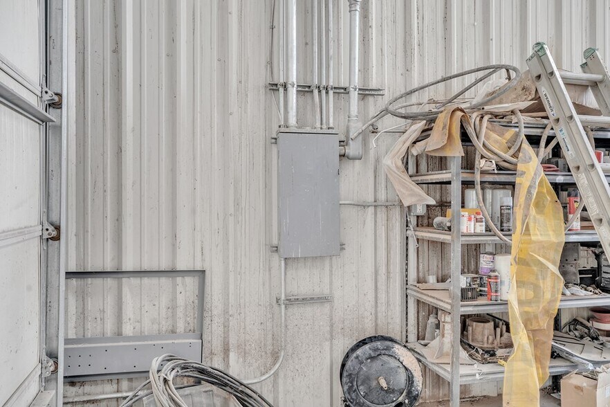 More Photos Of 14035 52nd st, Odessa Industrial For Sale