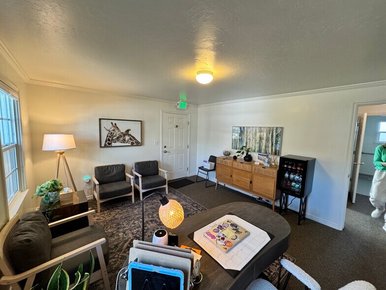 More Photos Of 150 S 600 E, Salt Lake City Office Residential For Lease