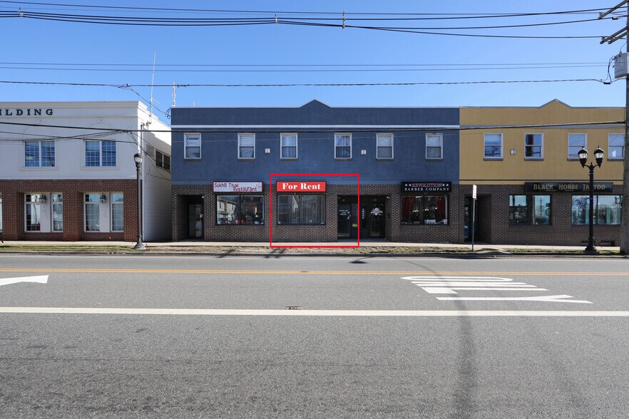 More Photos Of 12 N Black Horse Pike, Runnemede Storefront Retail Residential For Lease