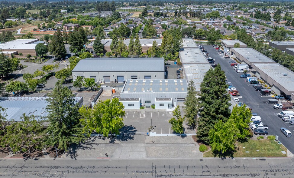 More Photos Of 2995 Dutton Ave, Santa Rosa Warehouse For Lease