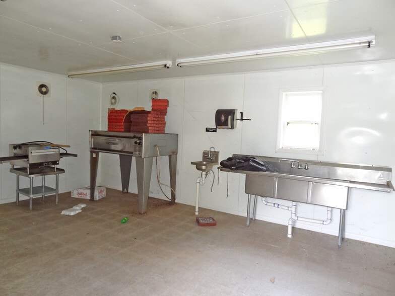 More Photos Of 6281 Nestorville Rd, Philippi Carwash For Sale