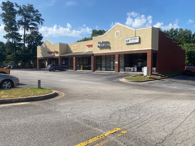 More Photos Of 141-167 Jonesboro Rd, McDonough Unknown For Lease