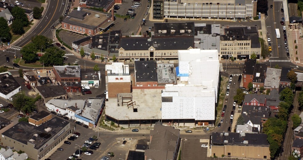 More Photos Of 61-63 Wall St, Norwalk Apartments For Lease