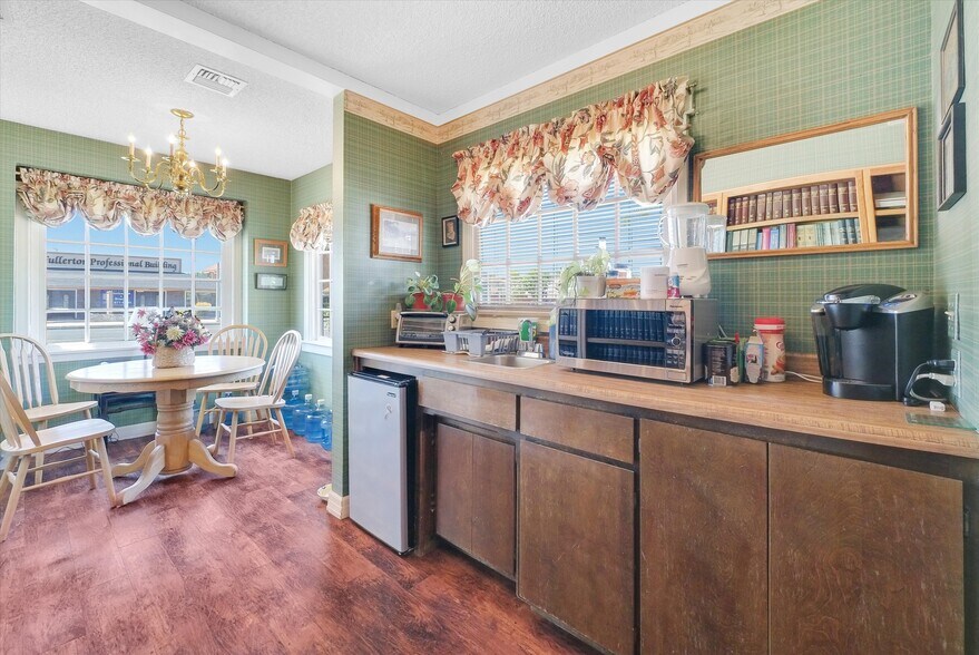 More Photos Of 1953 E Chapman Ave, Fullerton Medical For Sale