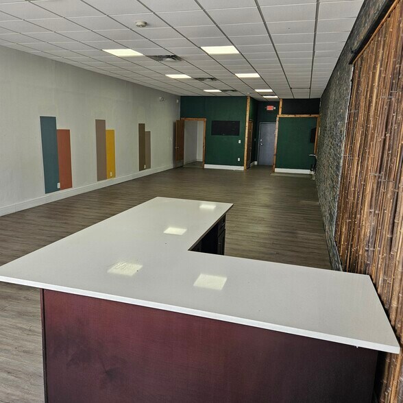 More Photos Of 3100-3150 N Federal Hwy, Lighthouse Point Unknown For Lease