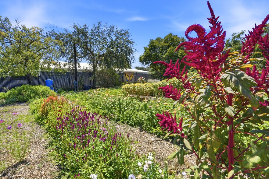 More Photos Of 10095 Monterey Rd, Gilroy Land For Sale