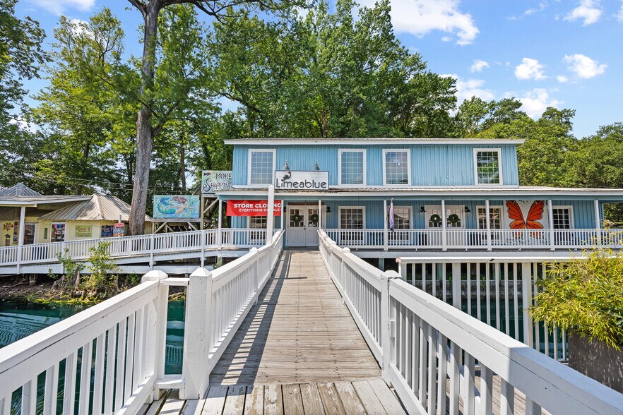 More Photos Of 10659-3 N Us-17 Hwy, Pawleys Island Storefront For Lease