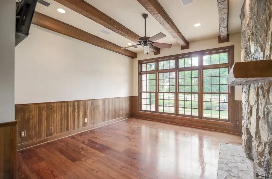 More Photos Of 860 CR 268, Georgetown Land For Sale