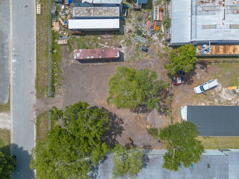 More Photos Of 555 Parque dr, Ormond Beach Land For Lease