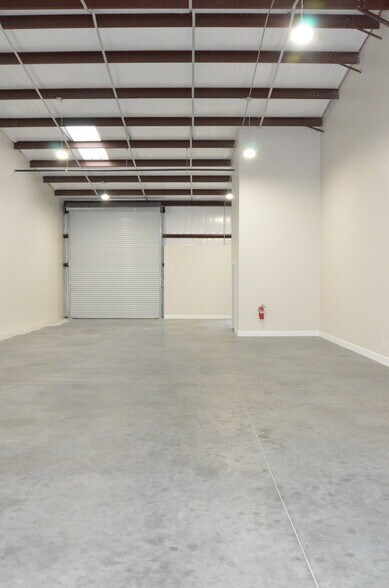 More Photos Of 21631 Rhodes Rd, Spring Unknown For Lease