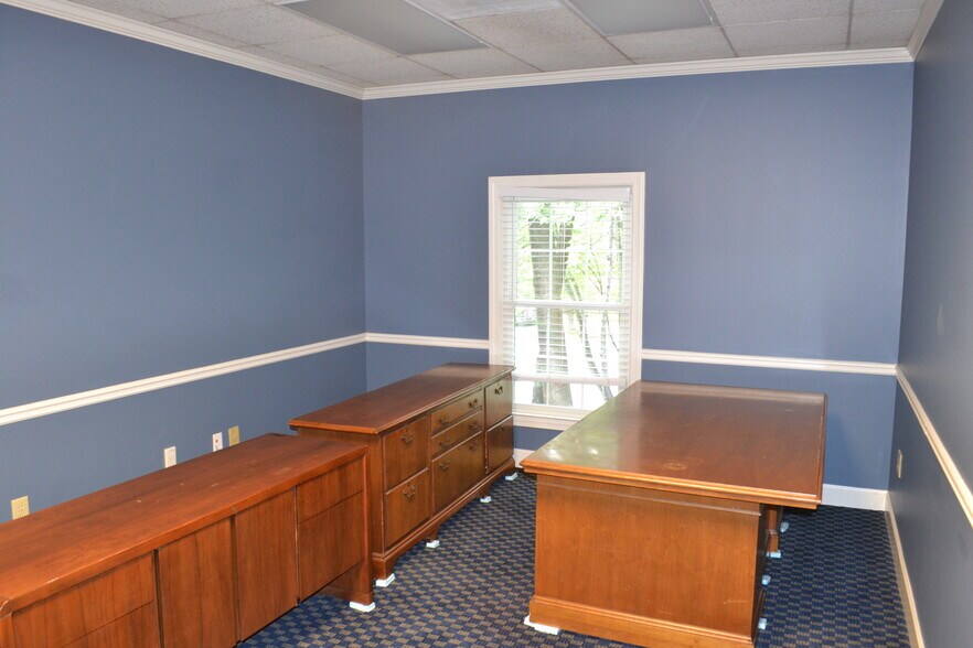 More Photos Of 2340 Perimeter Park Dr, Atlanta Office Residential For Lease