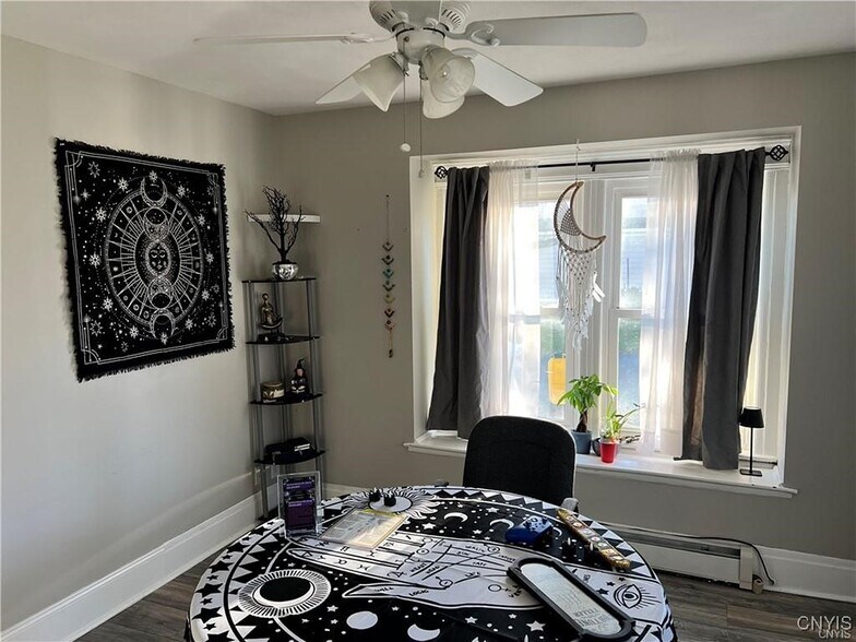 More Photos Of 461 S Main St, North Syracuse Office For Sale