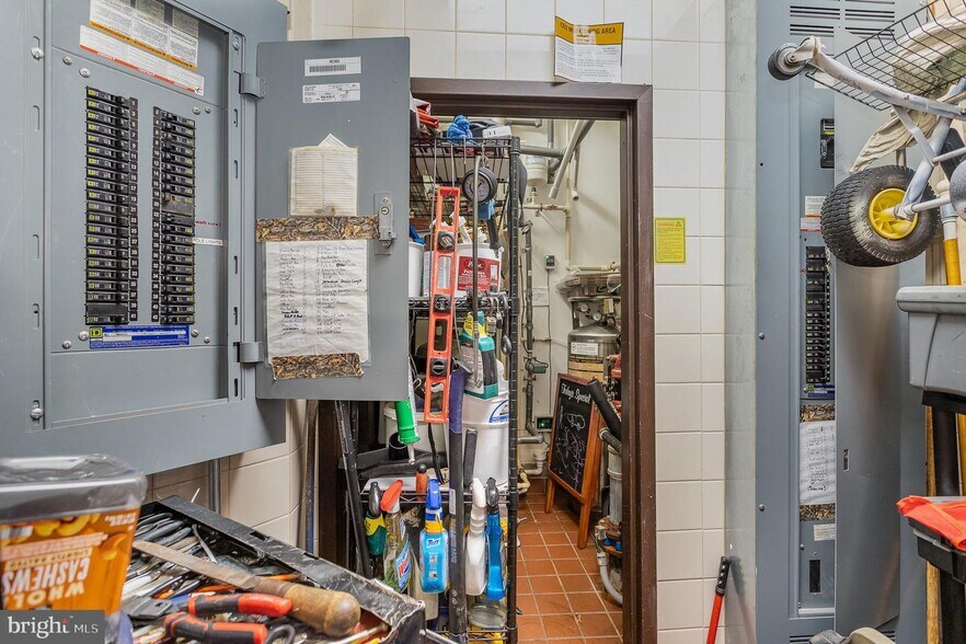 More Photos Of 132 W Main St, Westminster Restaurant For Sale