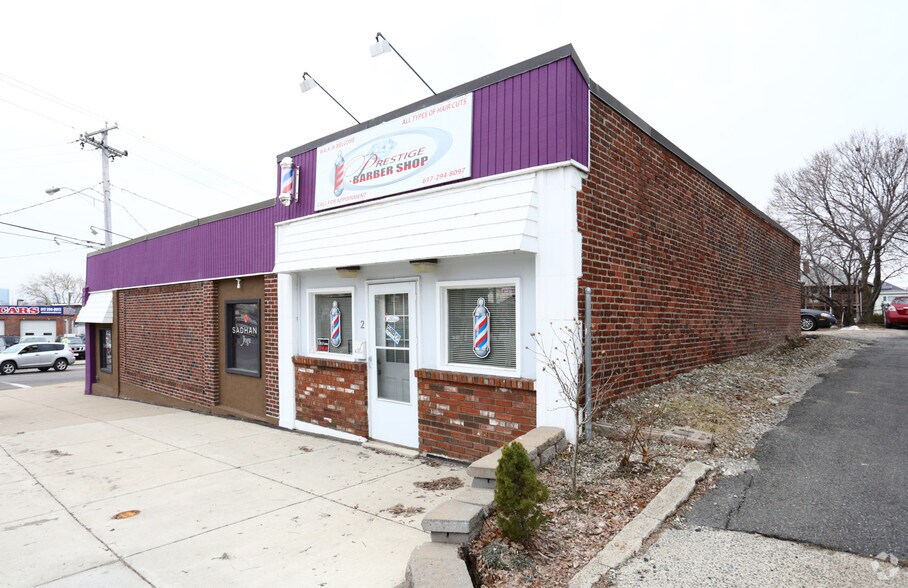 More Photos Of 322-326 Chelsea St, Chelsea Freestanding For Lease