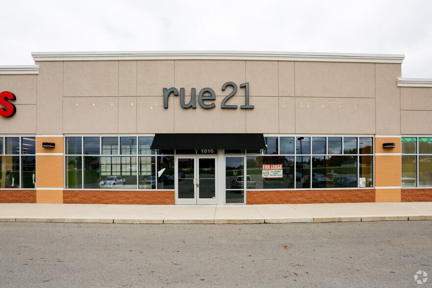 More Photos Of 1006-1028 E Main St, Jackson Freestanding For Lease