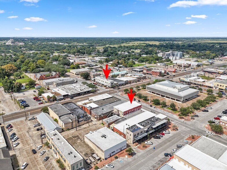 More Photos Of 1728 6th St, Bay City Storefront Retail Residential For Sale