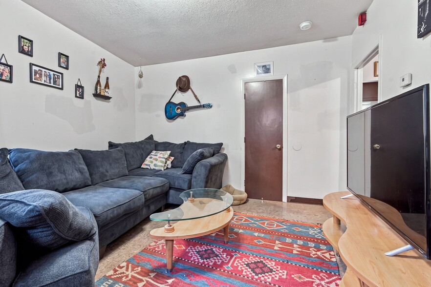 More Photos Of 32 Northeast St, Woonsocket Apartments For Sale
