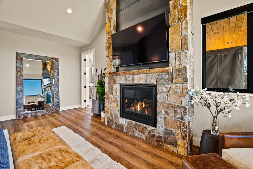 More Photos Of 43 Secluded Canyon Hts, Florissant Land For Sale