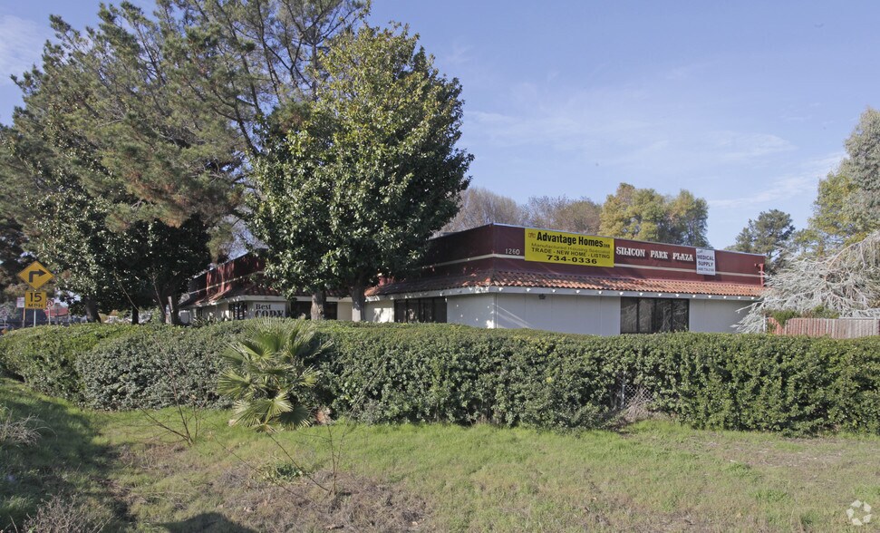 More Photos Of 1260 Persian Dr, Sunnyvale Office For Lease