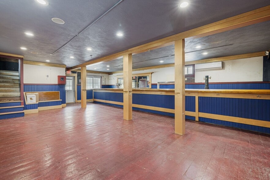 More Photos Of 84-86 Kilvert St, Warwick Restaurant For Sale