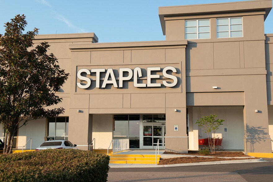 More Photos Of 3000 Highwoods Blvd, Raleigh Office For Lease